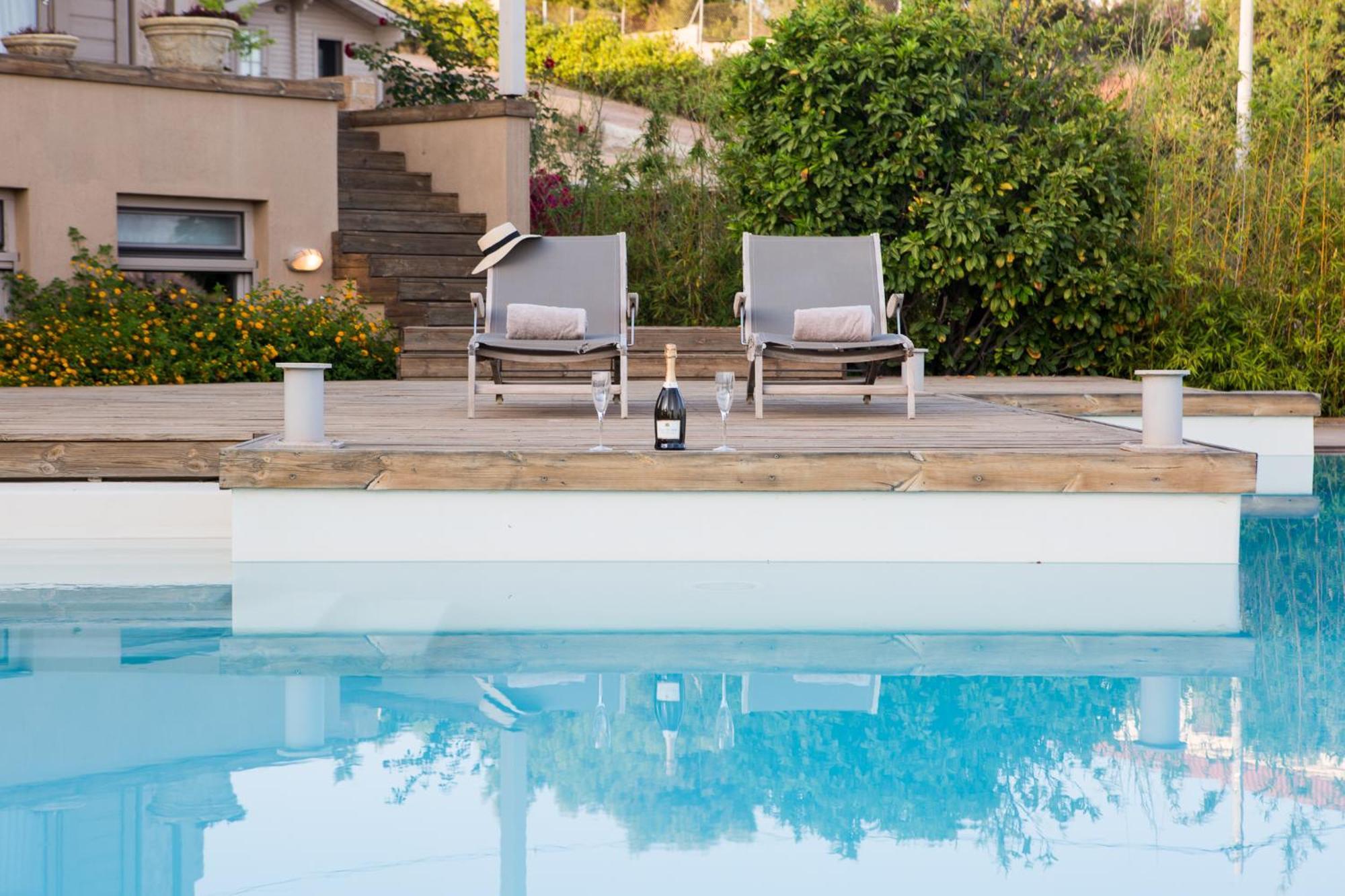 Lyciponon Villa Anavyssos Exterior photo